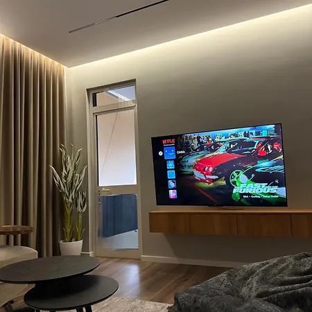 Luxe Aura 아파트 티라나