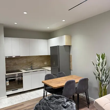 Апартаменты Luxe Aura Тирана