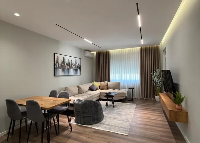 Апартаменты Luxe Aura